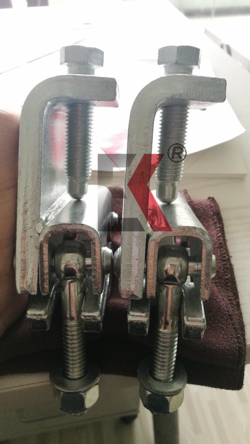 Festtr&auml;ger-Coppler-2. 