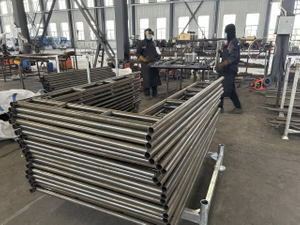 Durch das Rahmenschweißen gehen