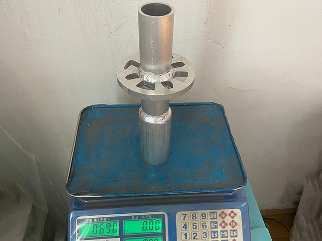 Ringlock -Ger&uuml;stbasiskragen