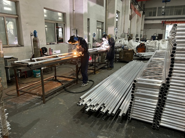 Legierungstr&auml;ger, 