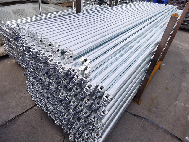 Ringlock -Ger&uuml;stbuch