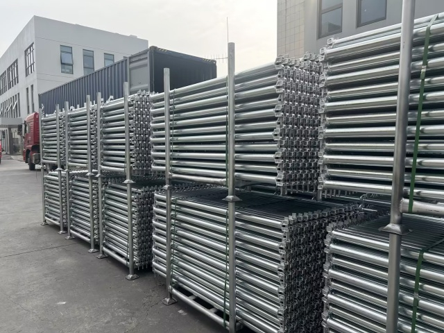 Lieferung des Ringlock -Ger&uuml;stsystems