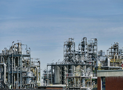 Öl- und Gaswartung und inspizieren