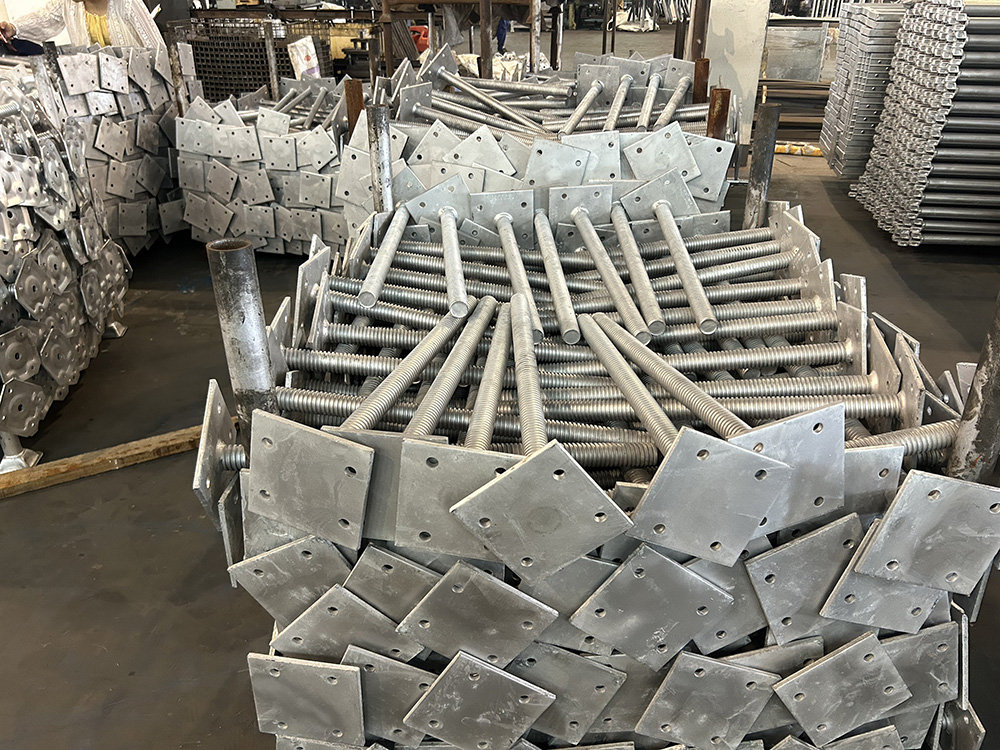 Wagenheber mit verzinktem Sockel