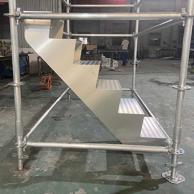 Aluminium -Ringlock -Gerüsttreppe 1,2 m*1,0 m hoch