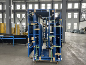 Gehen Sie durch den Rahmen