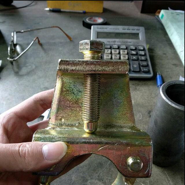 Dr&uuml;ckte Gurderkuppler 1