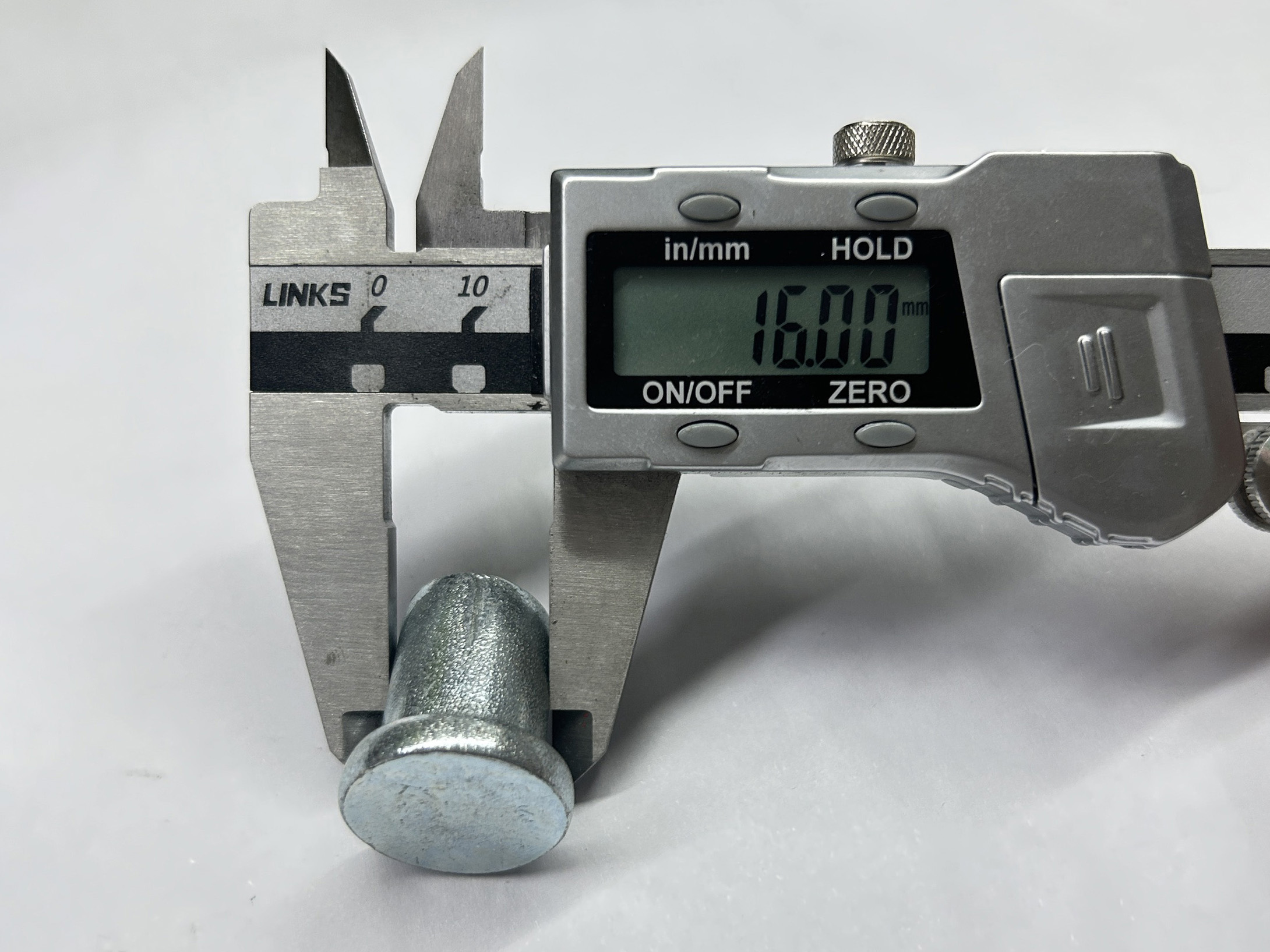 Ger&uuml;stkupplungs-Nietgr&ouml;&szlig;e 