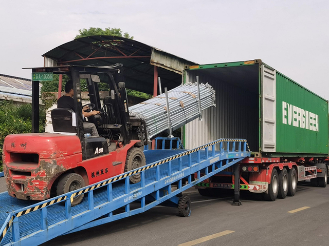 Ringlock -Ger&uuml;stdiagonalklammer