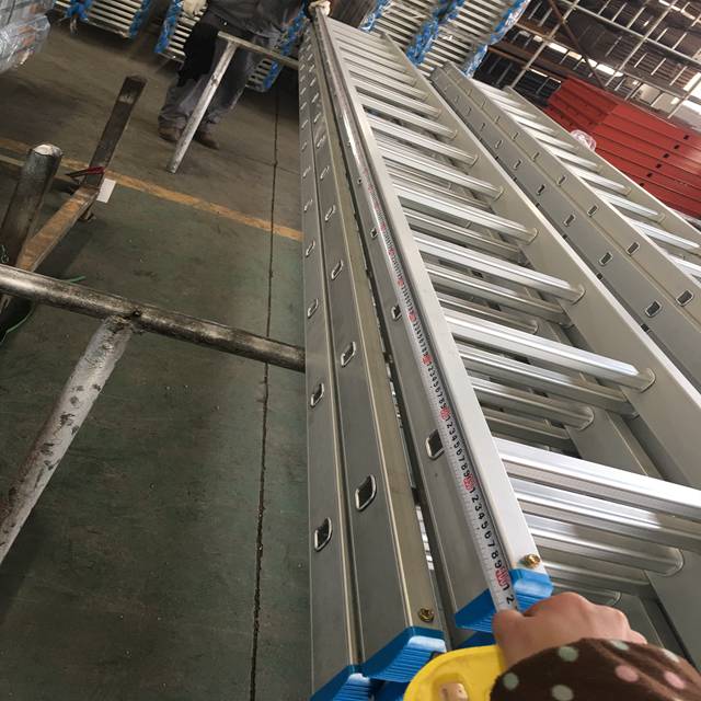 4M Gerüst Aluminium gerade Leiter