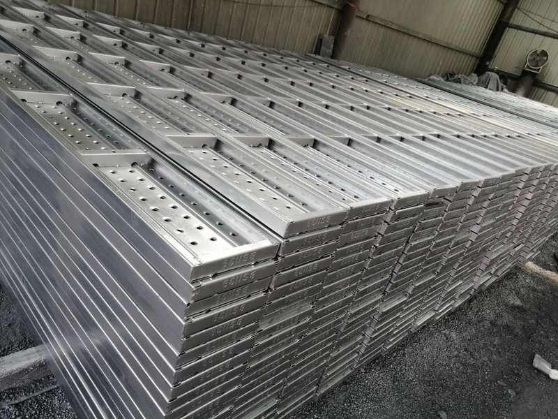 BS1139 Square Support Galvanized Scaffolding Walk Boards