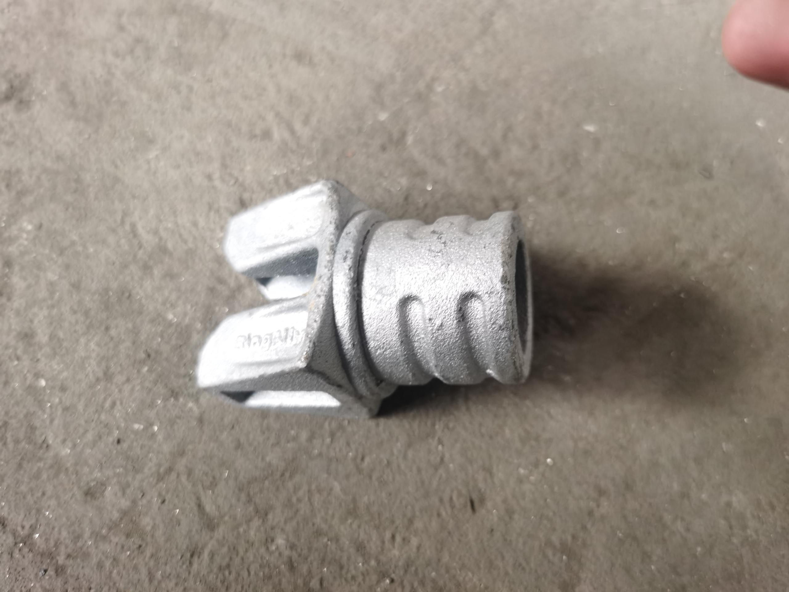 Ringlock -Ger&uuml;sthauptkopf