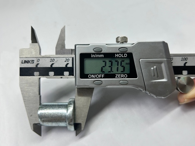 Gepresste Nietengr&ouml;&szlig;e f&uuml;r Ger&uuml;stkupplungen in Gro&szlig;britannien