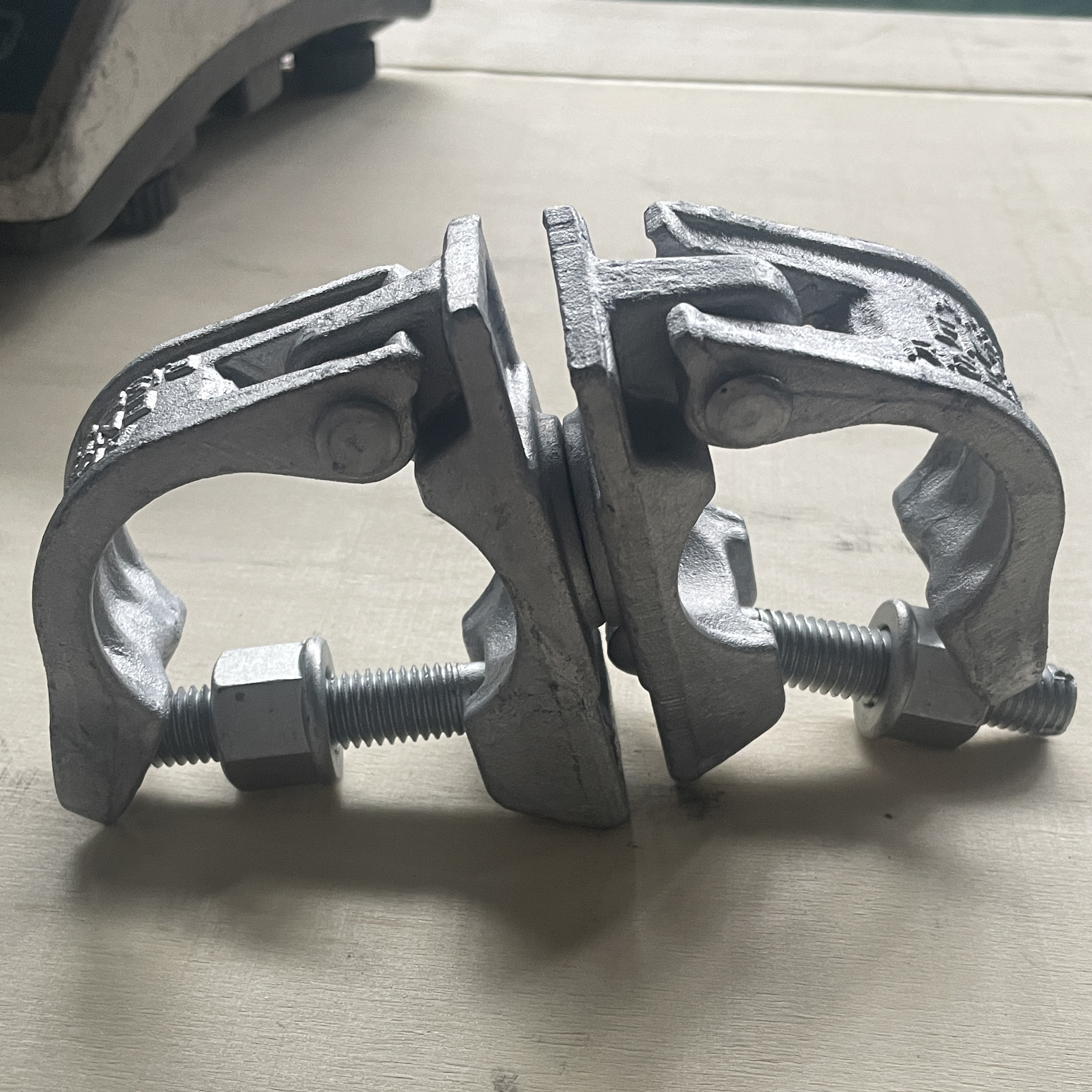 Drehkupplung KV 49 x 49 Gerüstklemme in Sonderform