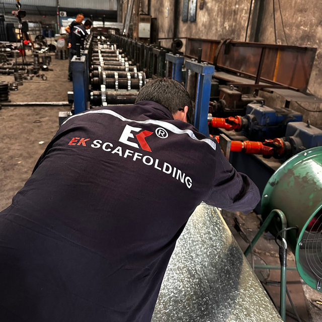 geschlossener Stahlplanke