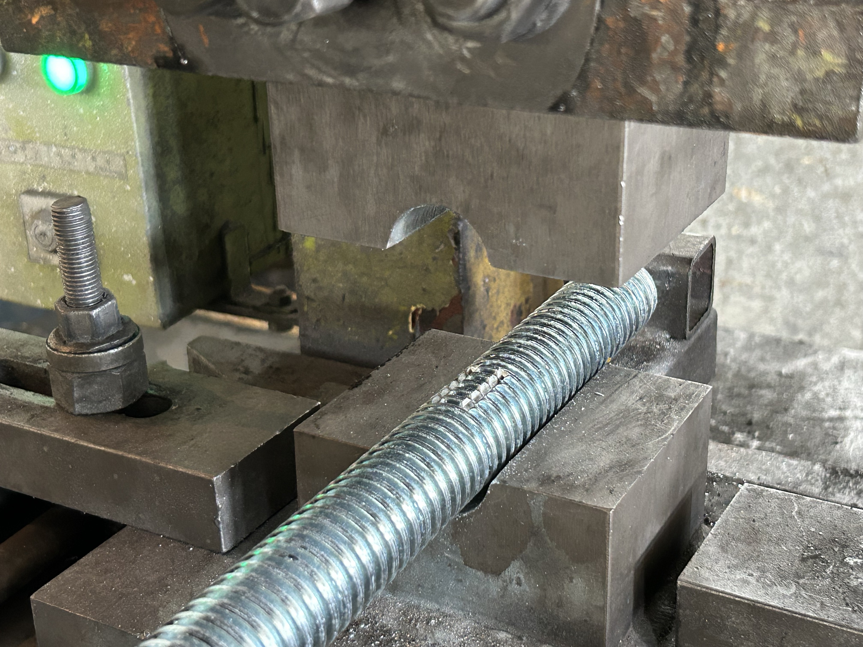 Basisheber Z&auml;hne zerst&ouml;ren