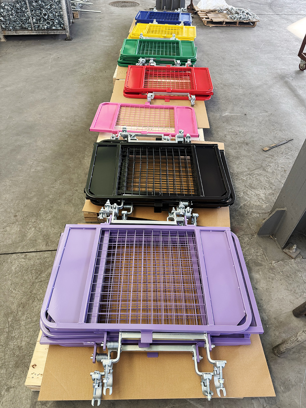 Kundenspezifisches Ger&uuml;sttor