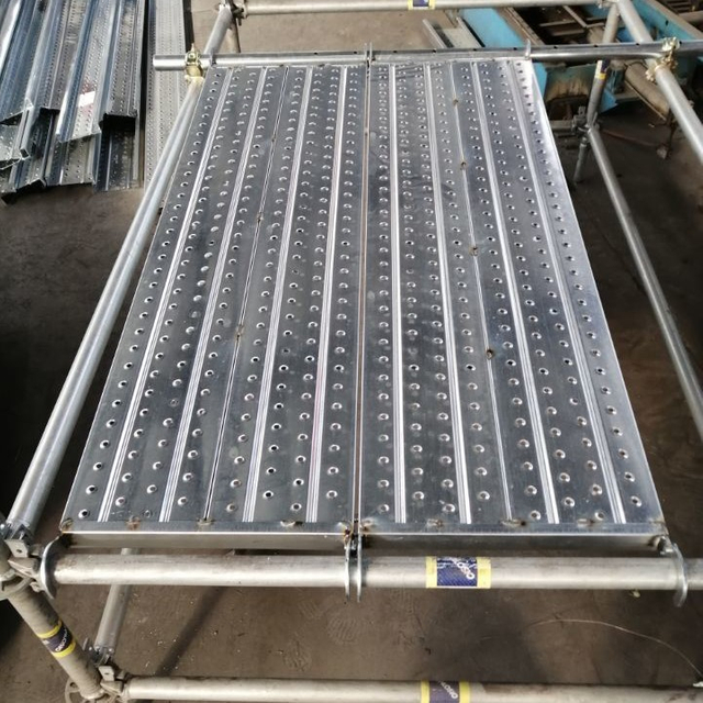 Verzinkter Gerüstplanken -Spaziergang mit Haken