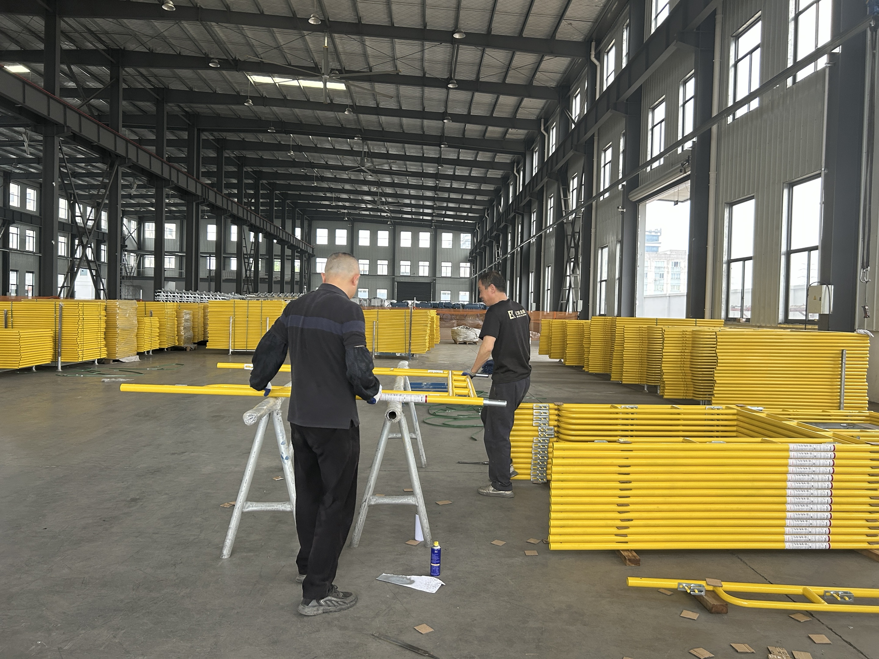 Gehen Sie durch das Ger&uuml;st 