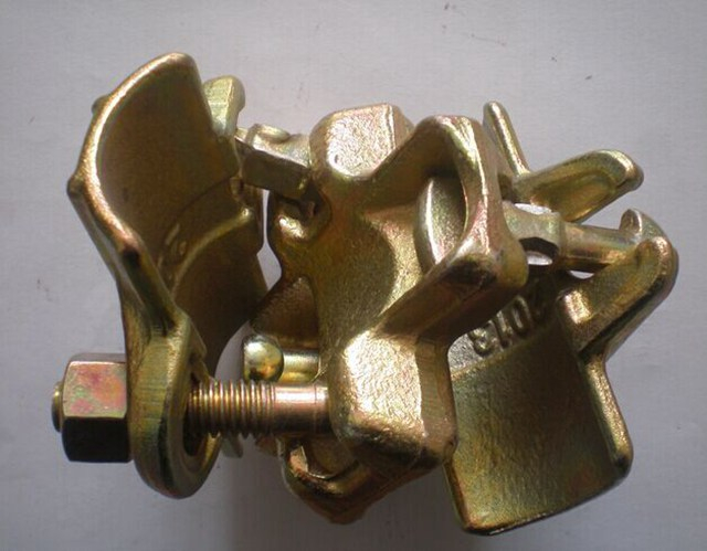 Tropfen geschmiedete Stahlgerüste Klemmen Italienischer Koppler