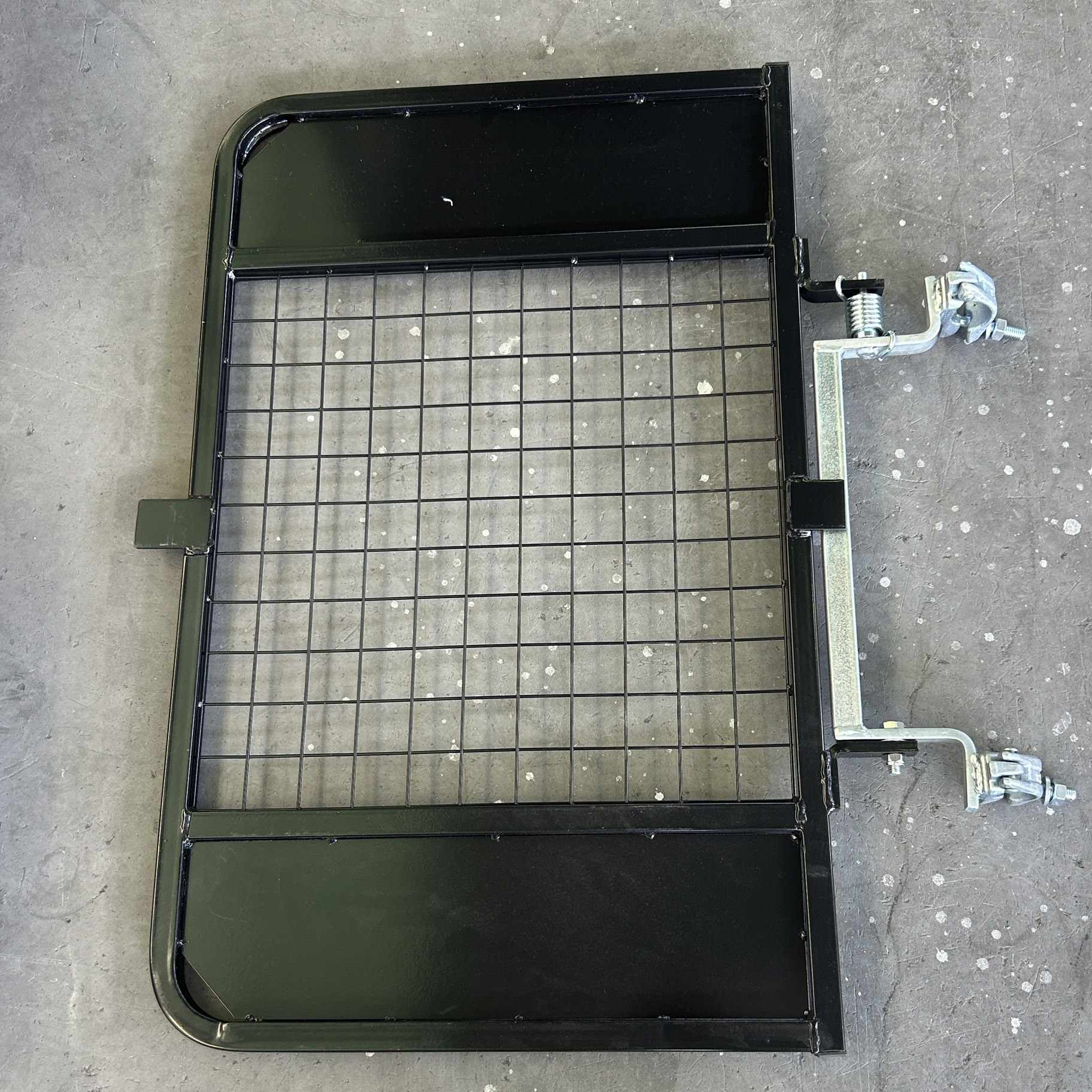 Maßgeschneidertes Gerüsttor