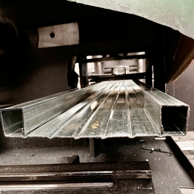 geschlossener Stahlplanke