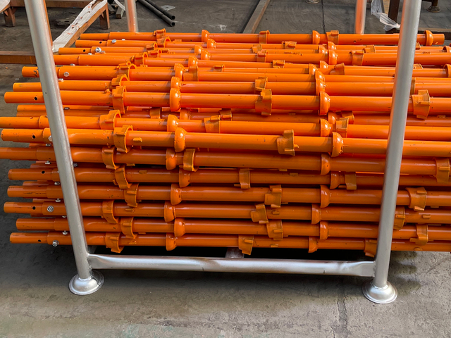 Lackierter Cuplock -Ger&uuml;ststandard