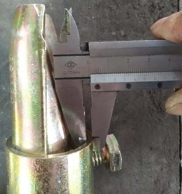 Gepresster Gelenkstift 11