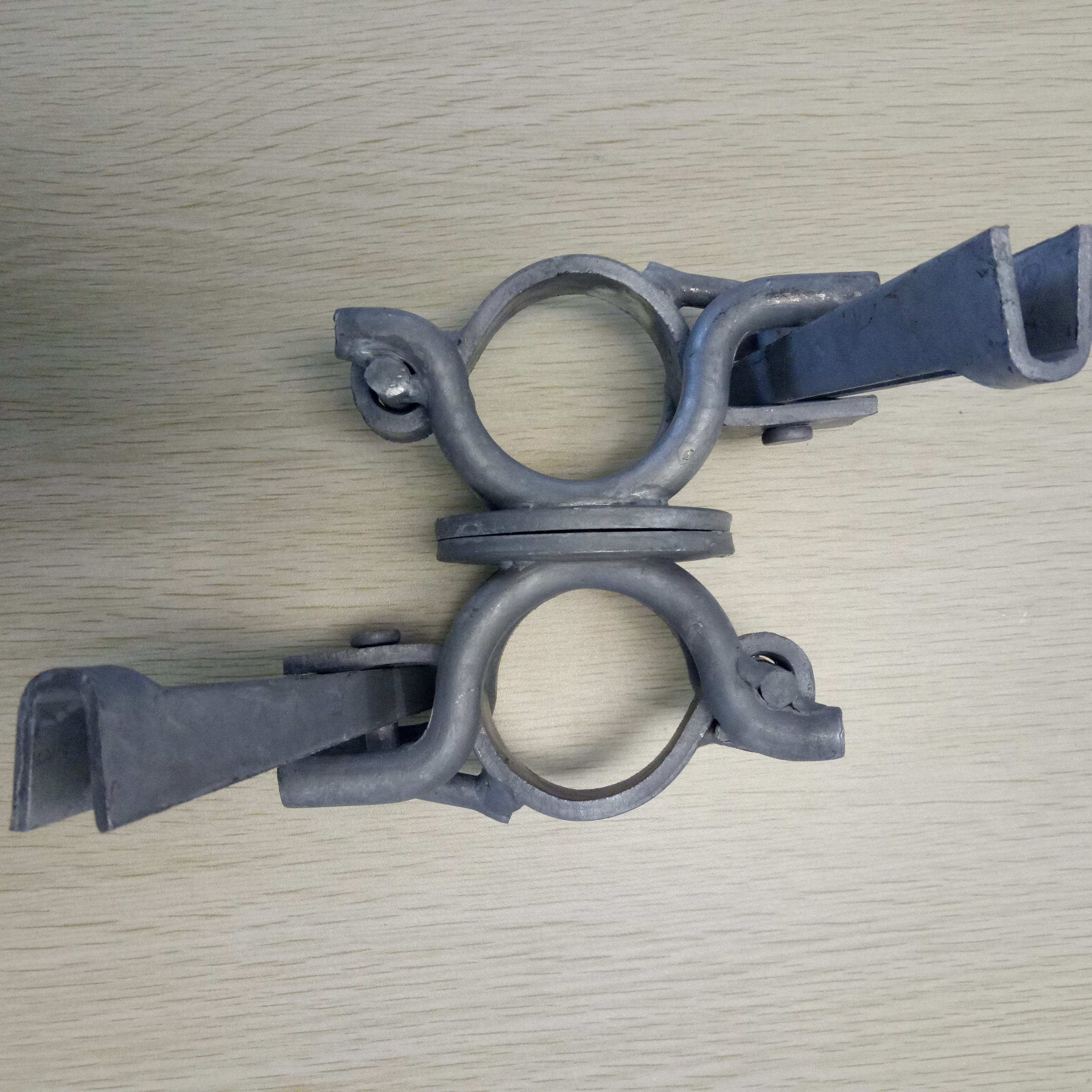 Geschmiedete Drehkupplung vom Holland-Typ. 