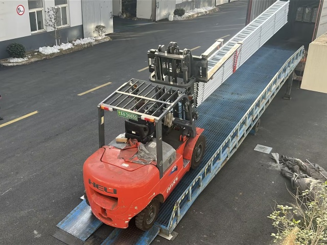 Stahlleitertr&auml;ger 